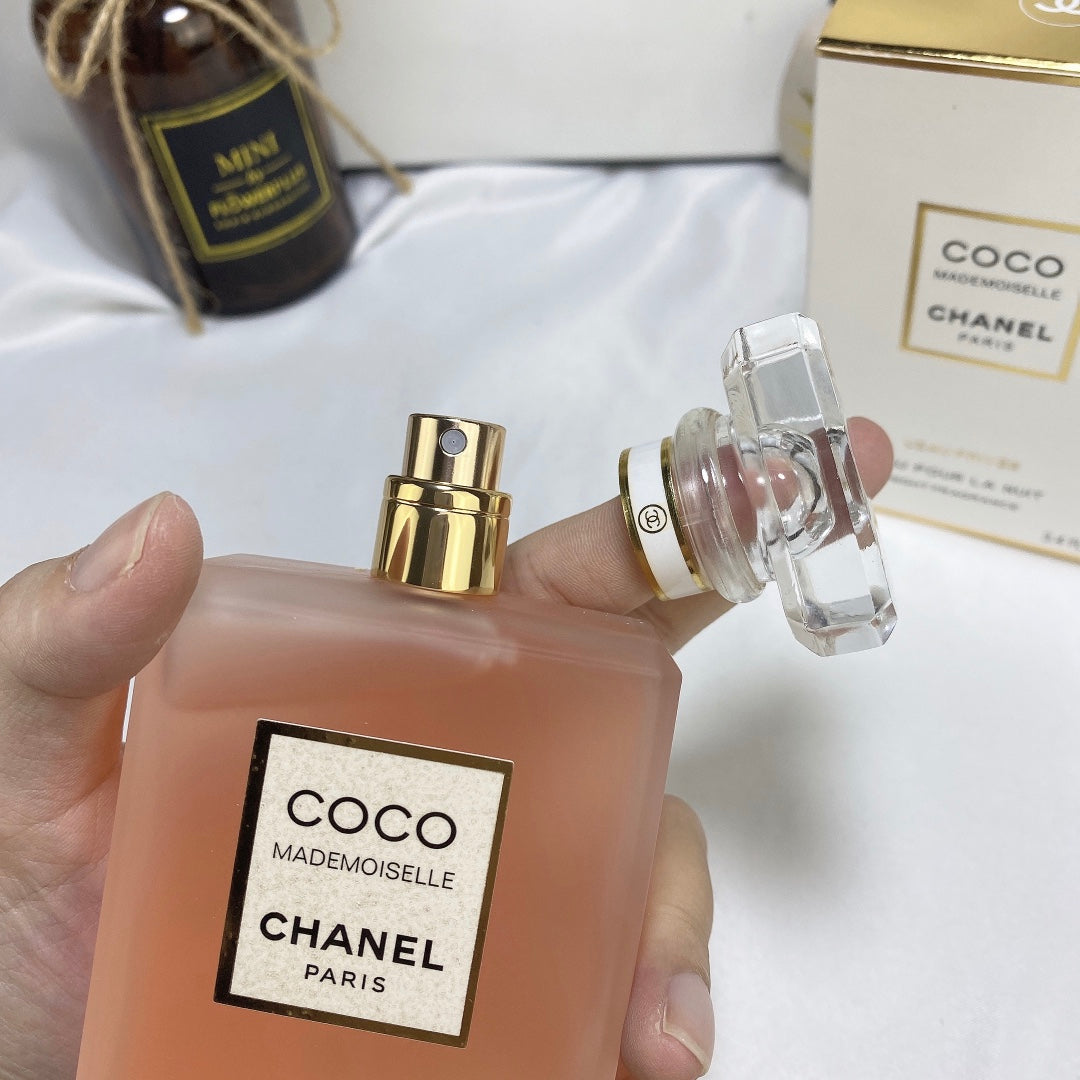 COCO MADEMOISELLE by Chanel Eau De Parfum Spray 3.4 oz / 100 ml