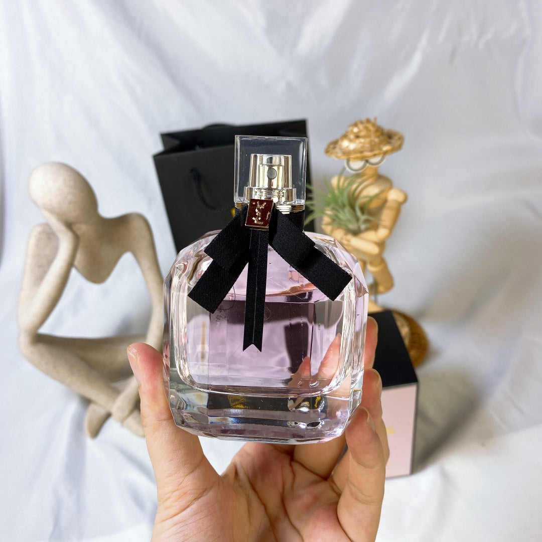 Mon Paris by Yves Saint Laurent 90ml